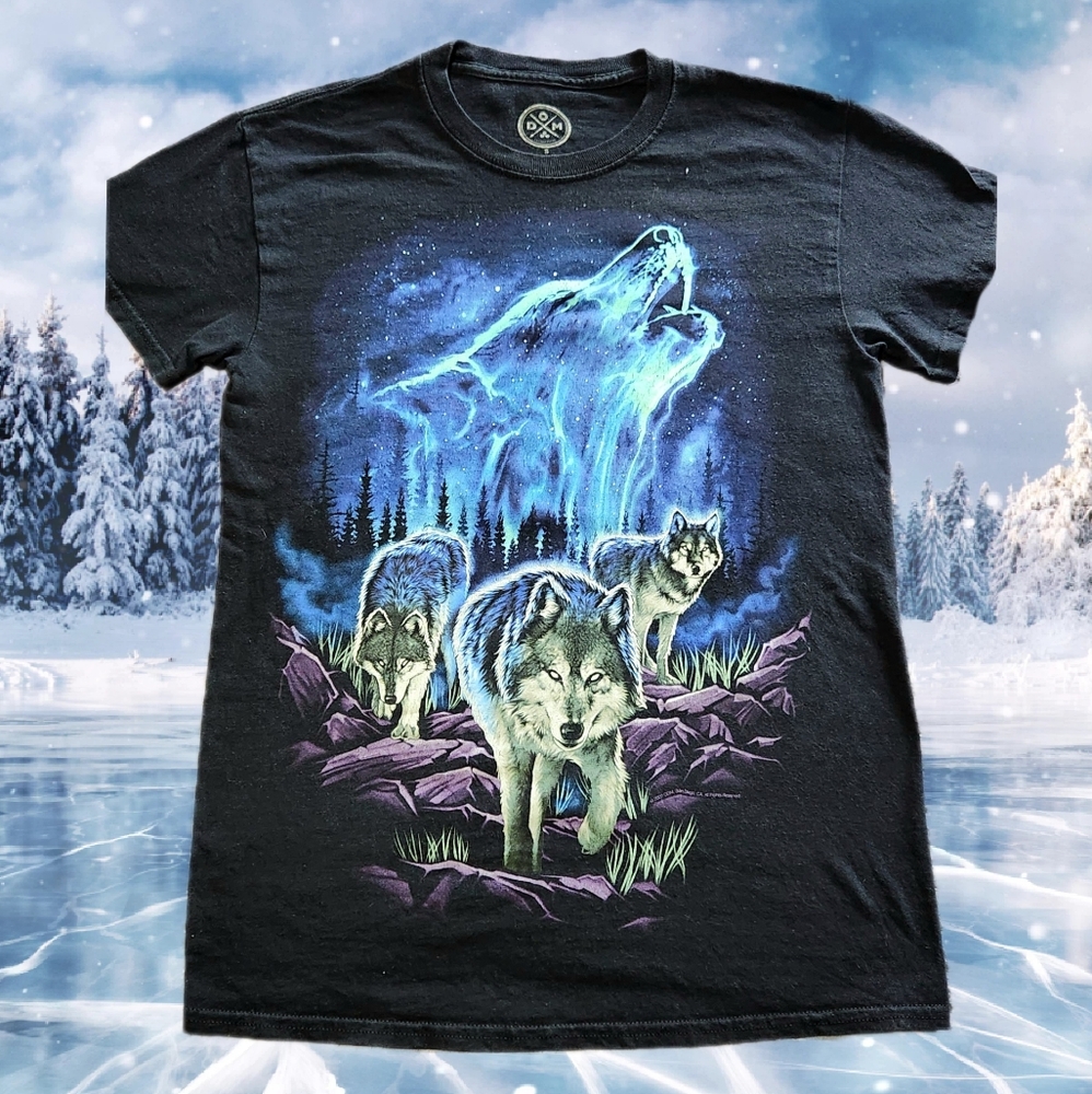 Women's Artic Wolves T Shirt DOM Brand Size S